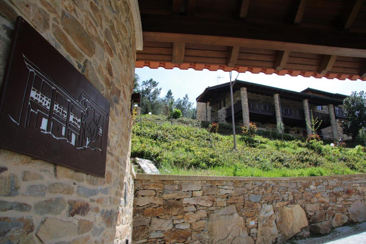 Bed and Breakfast O Casario Mirandela Exterior foto
