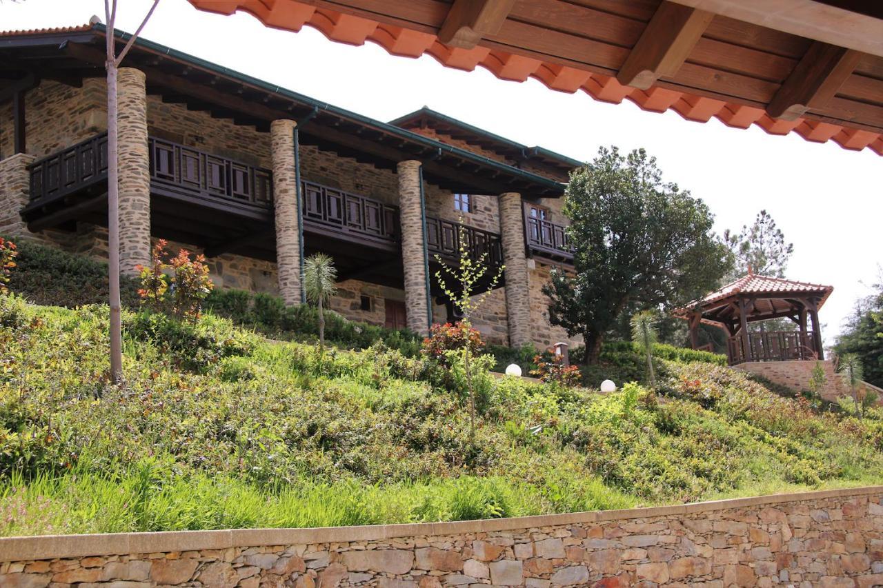 Bed and Breakfast O Casario Mirandela Exterior foto