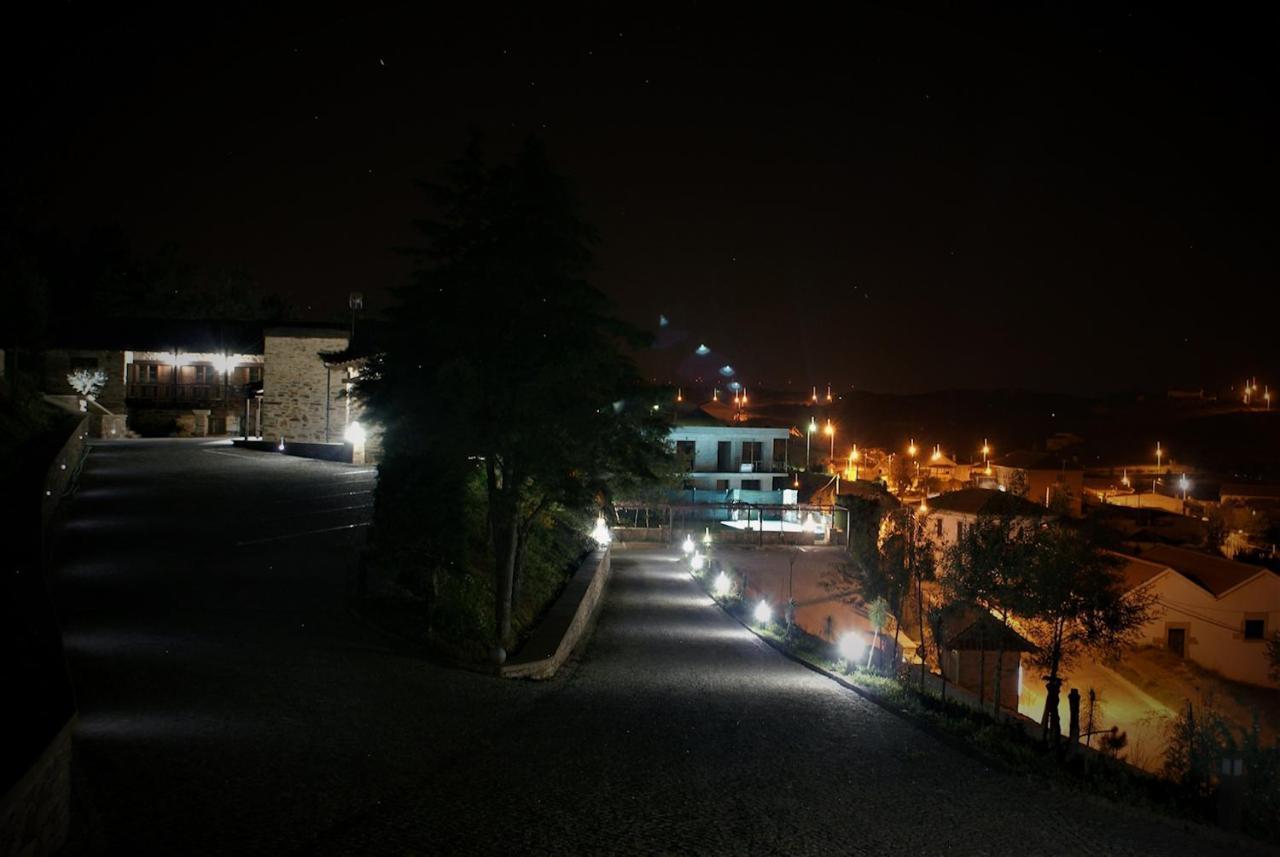 Bed and Breakfast O Casario Mirandela Exterior foto