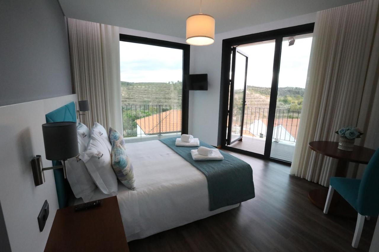 Bed and Breakfast O Casario Mirandela Exterior foto