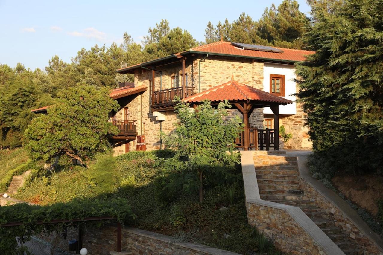 Bed and Breakfast O Casario Mirandela Exterior foto